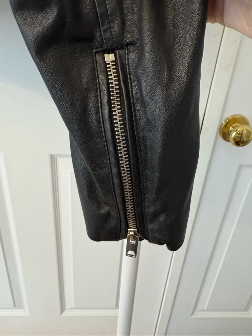 H&M Black Biker Faux Leather Jacket - Classic Asymmetrical Zip Size Medium - Picture 8 of 14